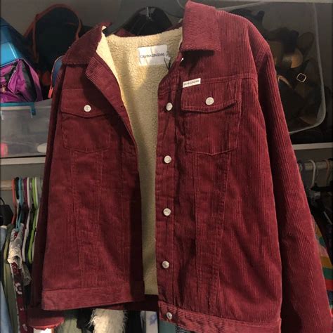 Maroon Calvin Klein corduroy jacket | Outfits, Dream clothes, Outfit ...