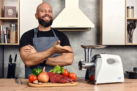 Модельный ряд техники для кухни Ardesto пополнился тремя мясорубками ...