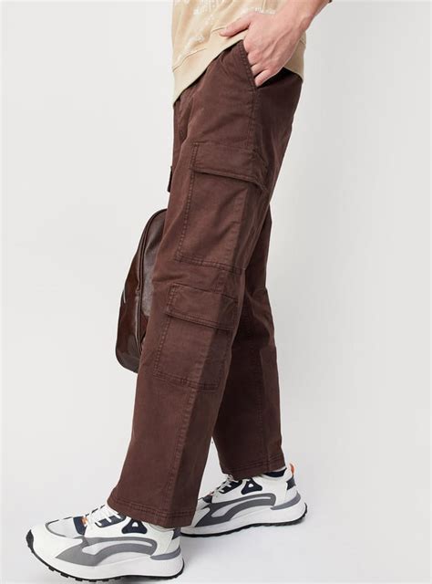 Buy Men Relaxed Fit Cargo Pants Online at just Rs. 1699.0 ...