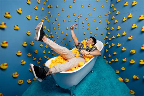 Bubble Planet Montreal: An Immersive Experience