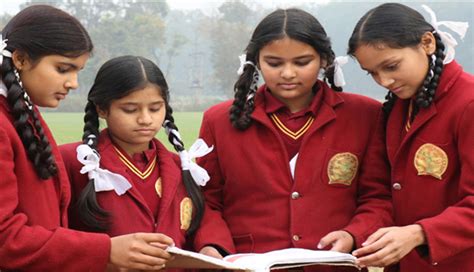 SARASWATI VIDYA MANDIR KESHAV VIDYAPEETH
