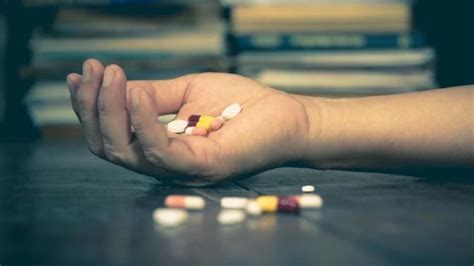 International Mens Day 2022: ভারতে প্রতি সাড়ে ৪ মিনিটে আত্মহত্যা করেন ...