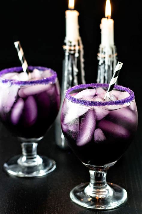 Purple People Eater Cocktail! A tasty (and creepy!) cocktail that get's ...