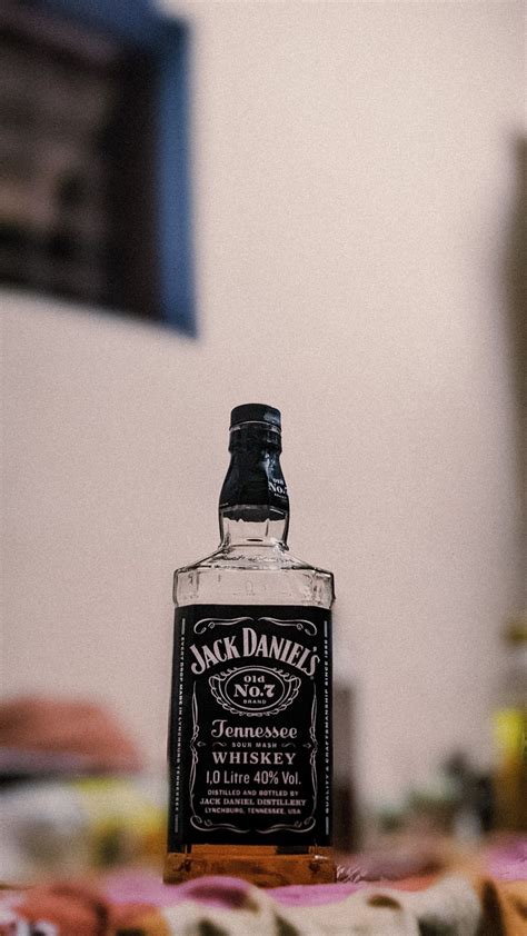 Pin by Sai on Gif in 2025 | Breakup picture, Iphone wallpaper for guys, Alcohol snapchat party