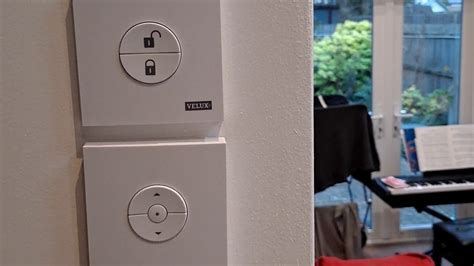 Image result for Telecommande VELUX Integra Reset