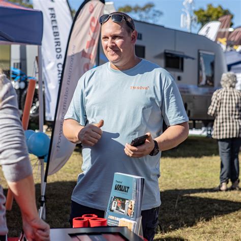 twelve 的图像结果