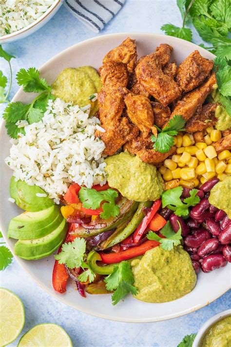Chicken Fajita Bowls - Everyday Delicious