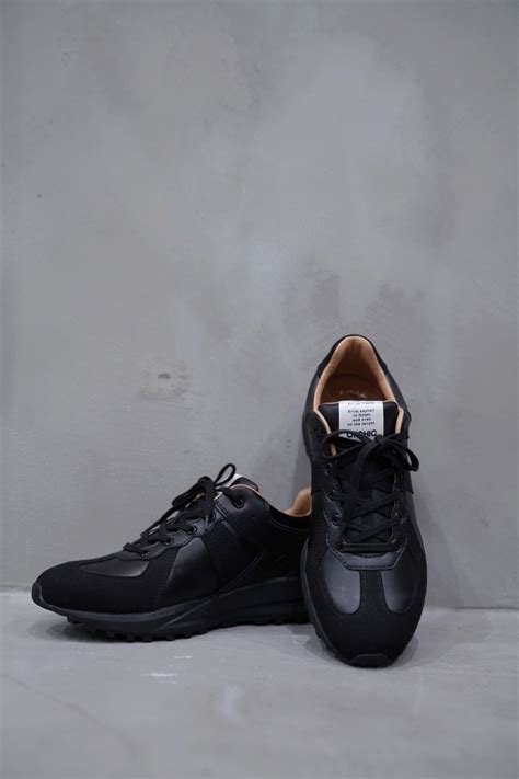 ORPHIC B21 G/R TRAINER Black | Connecter Tokyo by Brand Collective