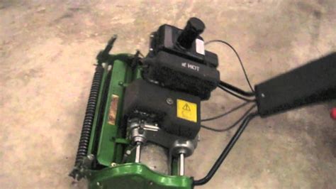 SINGOLA ELICOIDALE DA GREEN JOHN DEERE 220   YouTube