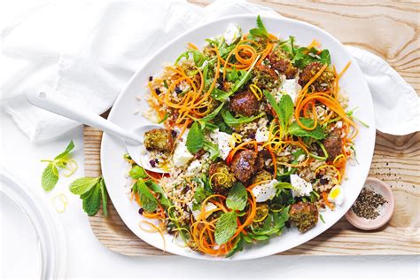 Falafel Salad