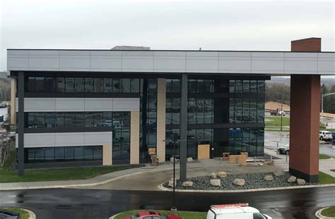 Hudson Valley Medical Center