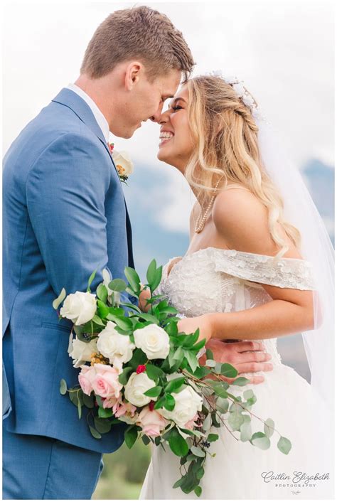 Lauren and Cooper's October Wedding at the Prairie Star Restaurant in ...