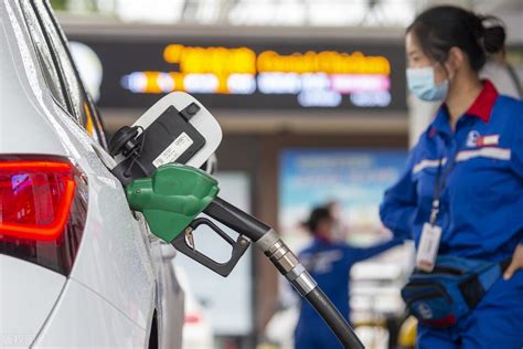 92号汽油多少钱一升，2022年6月26日国内最新油价一览表