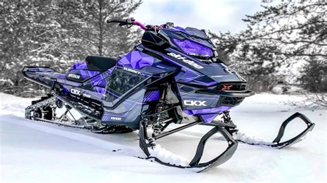 Snowmobile Fails Collection 的图像结果