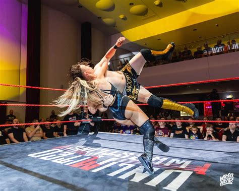 Mila Smidt – Unlimited Wrestling | Pro Wrestling Schule