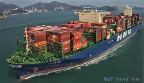 HMM STOCKHOLM, Container Ship - Details and current position - IMO ...