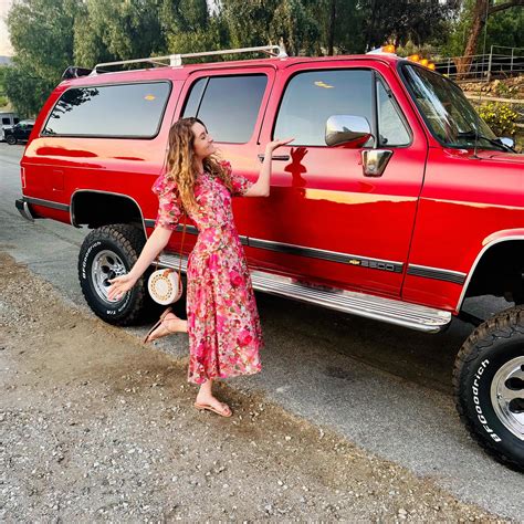 Kelly Lynn Reiter's feet