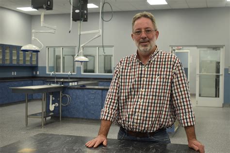 Bishop Animal Shelter plans shelter donation to Manatee County | Your ...