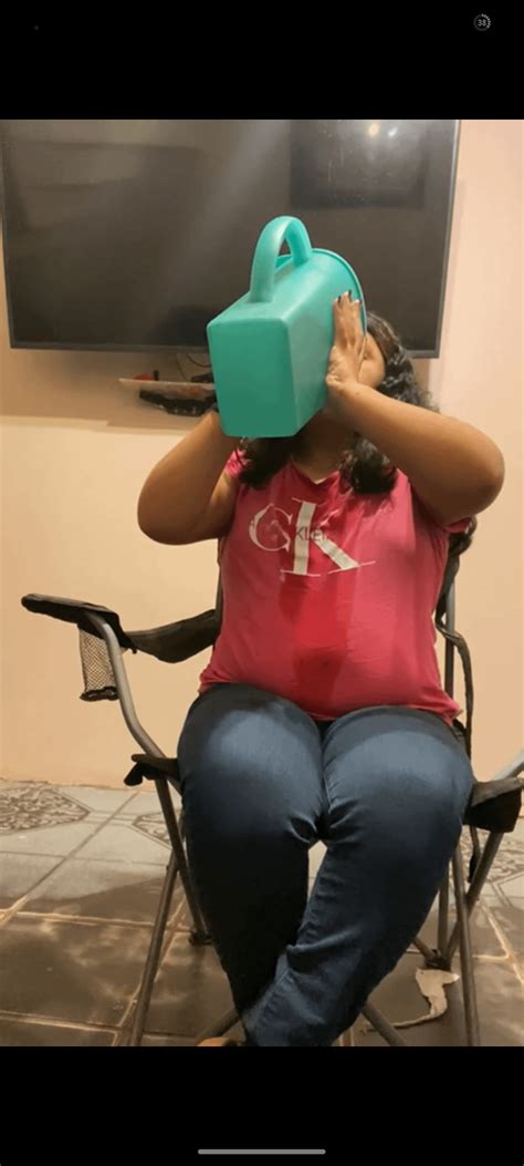 Water Bloating : r/FemaleBellyinflation