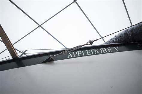 Volunteers work together to repair Appledore V ship - mlive.com