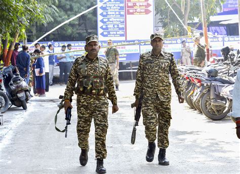 Political parties hold hectic parleys to review preparations as Bihar ...