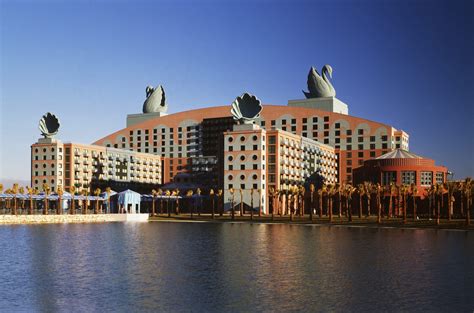 Walt Disney World Dolphin & Swan Hotels – Michael Graves
