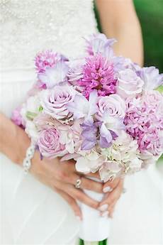 Light Purple Wedding Flowers by 84 Best Images About Purple Bridal Bouquets On Light Purple Wedding Flowers