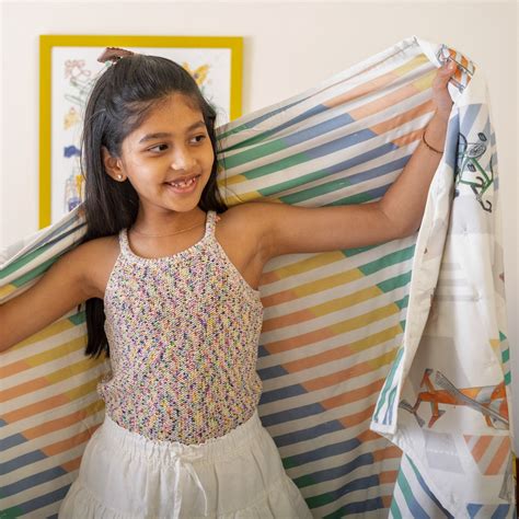 Wheels Go Round Single Dohar – Zookeeper