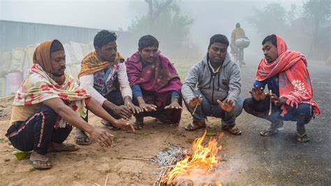 Cold wave hits parts of Madhya Pradesh, mercury plummets to 4 degrees ...