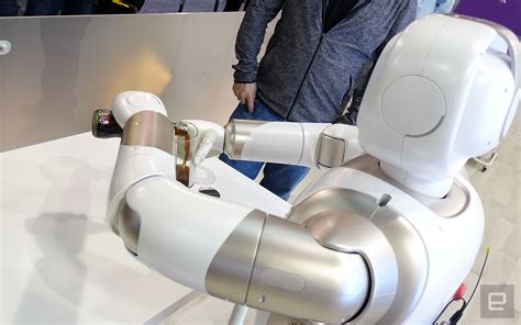 UBTech Walker 的图像结果