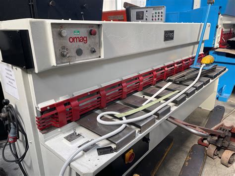 Usato CESOIA OMAG IDRAULICA 2500 X 3 Usati Aste, Annunci Fallimenti e ...