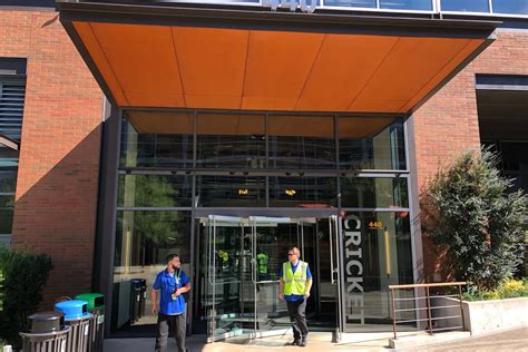 Amazon - Cricket (SEA20) - 440 Terry Ave N, Seattle