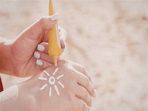 Homemade sunscreen: How to make natural sunscreen at home? Your skin ...