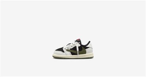 Women's Air Jordan 1 Low x Travis Scott 'Medium Olive' (DZ4137-106 ...