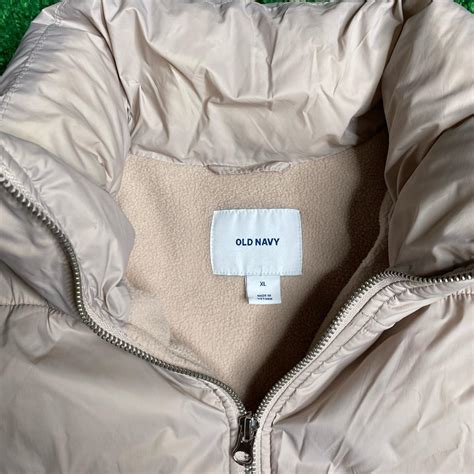 Old Navy Puffer Vest • Size XL • Inside is soft and... - Depop