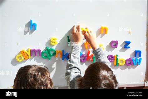 Logo Alphabet Learning 的图像结果