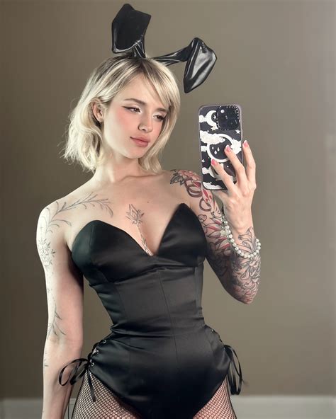 LeesiBB 🌙 (@leesibb) • Instagram photos and videos