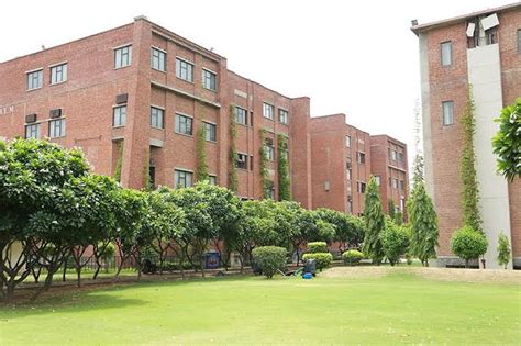 IILM University, Gurgaon Rankings & Recognitions 2025 Details
