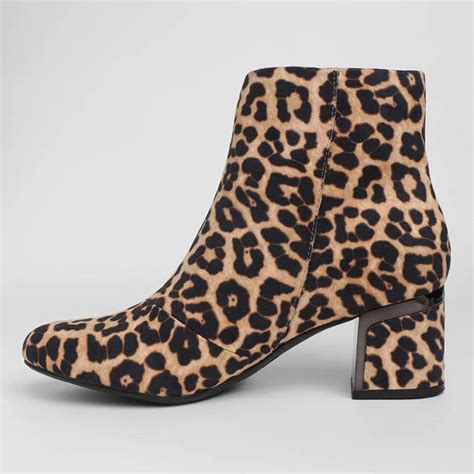 Your Favourite heels: Featuring Top Luxury Brands – Iconic India