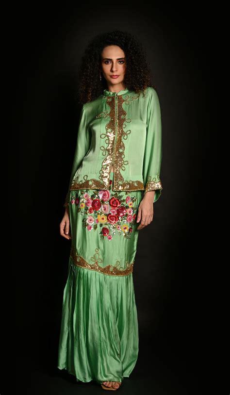 Jacket with skirt – Isadaa