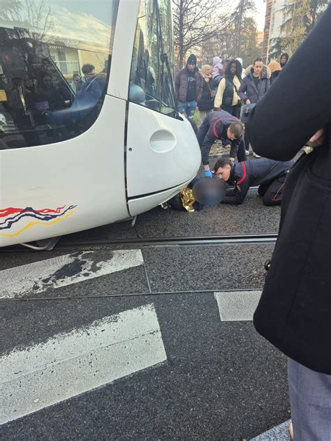 Isère. Grenoble : renversée par un tram, elle reste coincée sous la rame