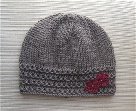 Ravelry: Taupe Hat with Crochet Flowers pattern by Yelena Chen