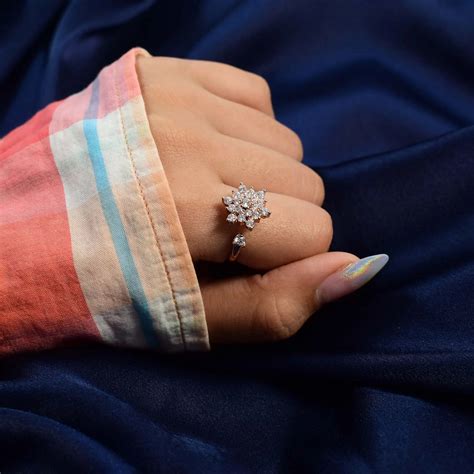 Sage Spinner Ring - Rose Gold | Salty – Salty Accessories