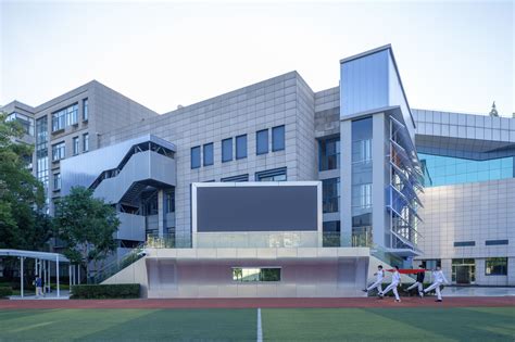 画廊 上海外国语大学附属学校校园更新 / 畎亩建筑 - 4