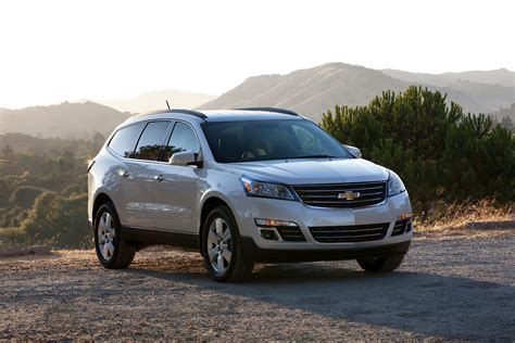 2009 Chevrolet Traverse Specs, Performance & Photos - autoevolution