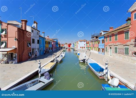 Isola Di Burano, Venezia, Italia Fotografia Stock - Immagine di laguna ...
