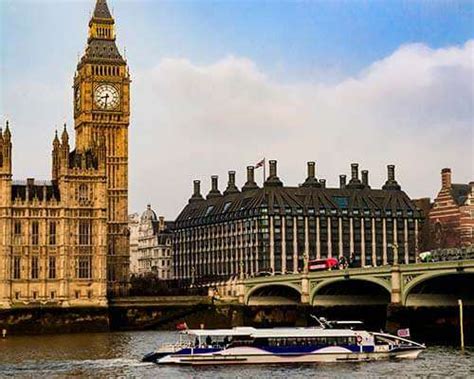 35 Best Places To Spend Christmas In Europe 2024