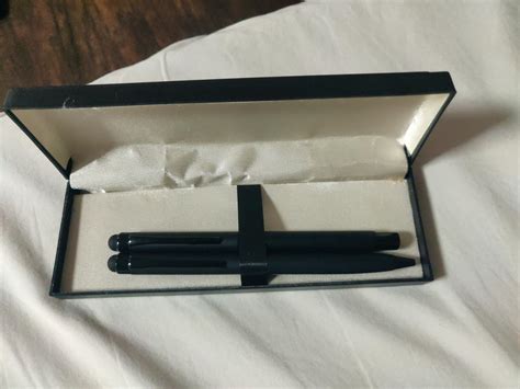 Amazon Basics Multi-tool Pen Set, Elegant Stylus, Roller, and Ballpoint ...