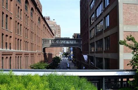 Honeymoon In New York: 10 Romantic Places For A Great NY Honeymoon