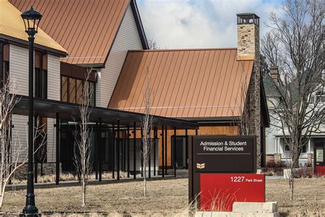 Grinnell College application rates spike after pandemic-related changes ...